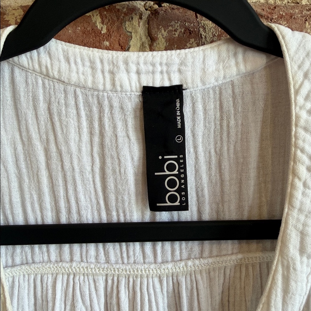 Bobi White Gauze V‑Neck Short Sleeve Tunic - Picture 2 of 6